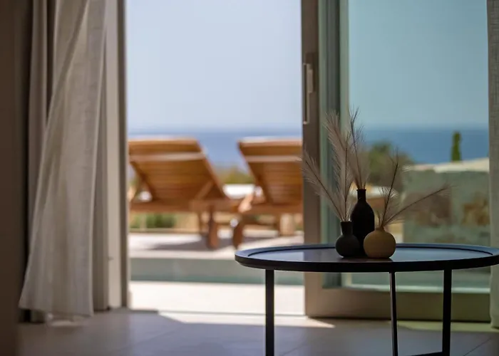 Only Yours , Mykonos * パラガ