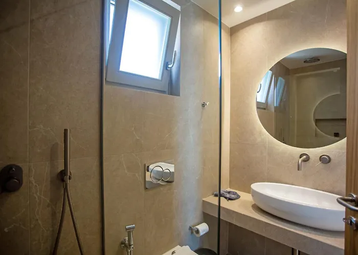 Only Yours , Mykonos * パラガ