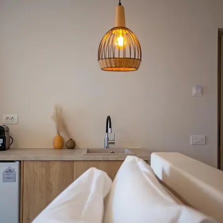 Only Yours , Mykonos Strand Paraga