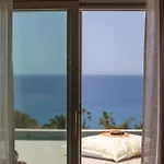 Only Yours , Mykonos - Private Pool & Sea View Near Scorpios 公寓