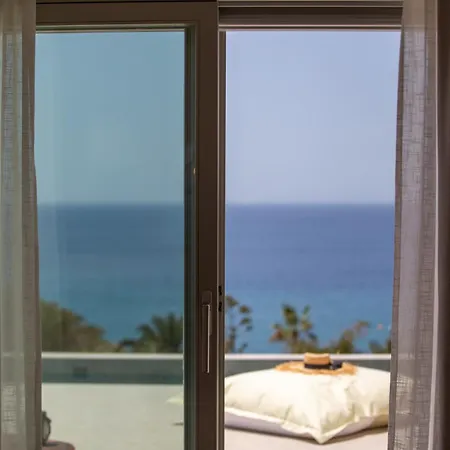 Only Yours , Mykonos - Private Pool & Sea View Near Scorpios شقة