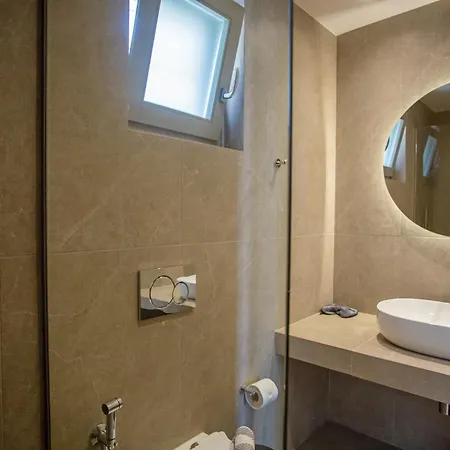 Only Yours , Mykonos - Private Pool & Sea View Near Scorpios شقة *